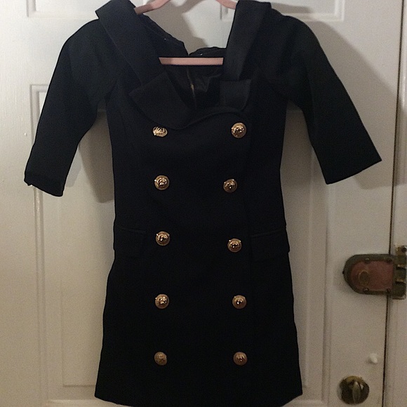 Open Shoulder Black Dress with decorative buttons - Picture 2 of 7